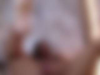 Live cam show with Alice - Brown Eyes MILF on Strip Flash - Live Sex Shows