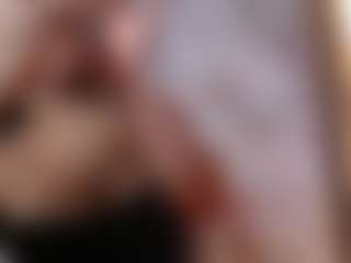 Live cam show with Alice - Blowjob on WildCum