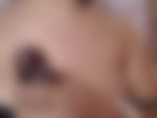 Live cam show with Alice - Dildo Mature on Mixed Magazine Live