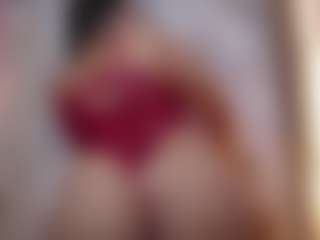 Live cam show with Alice - Public MILF on CamClone