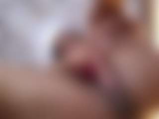 Live cam show with Alice - Mature on Camming Site