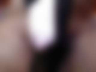 Live cam show with Alice - Smoking on pussylord.com