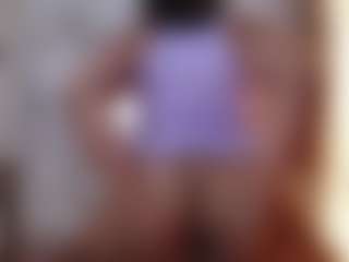 Live cam show with Alice - Sexy on Latina Girls