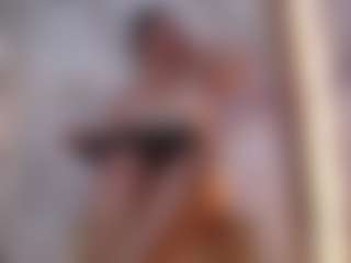 Live cam show with Alice - Hairy Pussy MILF on x69.live