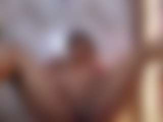 Live cam show with Alice - Mature MILF on EXY