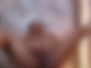 Live cam show with Alice - Hairy Pussy MILF on mypornchat.com