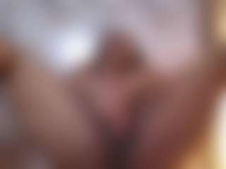 Spettacolo in cam dal vivo con Alice - Big Tits Mature su Camsoda