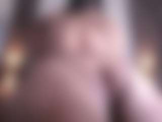 Live cam show with Alice - Mature on sexylive.show