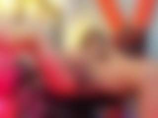 Live cam show with Aryfox83 - Curly on Livezox