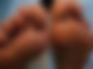 Live cam show with AshtonHeidii - Blue Eyes on EXY