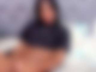 Enyeliana's Live Sex Cam Show