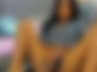 Live cam show with Enyeliana - Latina on Camsoda | colombia