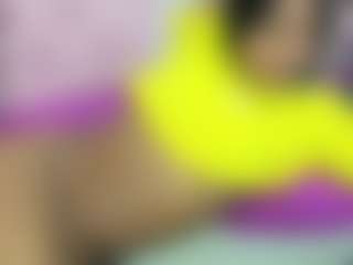 Enyeliana's Live Sex Cam Show