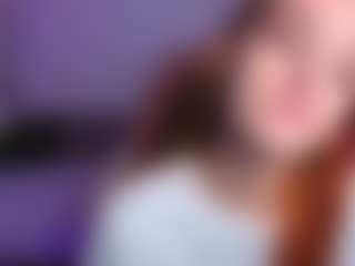 Live cam show with IdaFaneStain - Nipple Play on CamClone