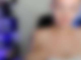 IdaFaneStain's Live Sex Cam Show