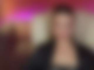 Live cam show with MelisaRosss - Living Room on PervPlay.com