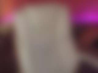 Live cam show with MelisaRosss - Oil on instabang