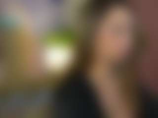Live cam show with MelisaRosss - Living Room on https://playwithruby.com
