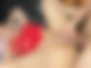 Live cam show with richi-lovxx - Ball Sucking on Gym Cam Girls