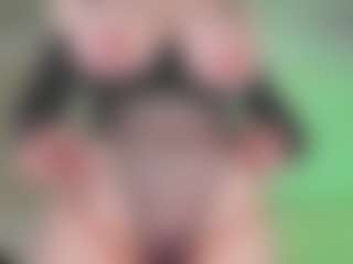 omgsexxxypixiee's Live Sex Cam Show
