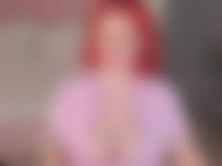Live cam show with omgsexxxypixiee - Red Hair on livesuperchat.net
