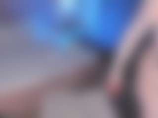 Live cam show with omgsexxxypixiee - Red Hair on Milfs Live