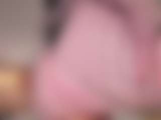 Live cam show with omgsexxxypixiee - Spank Red Hair on SxyPornLive