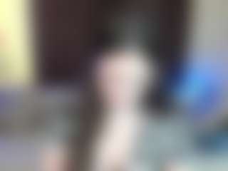 Live cam show with ShyJennny - Gray Eyes on TottyGirls