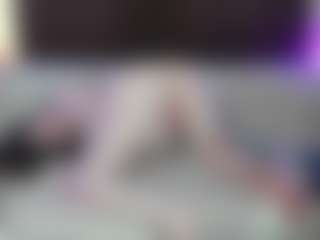 Live cam show with ShyJennny - Gray Eyes on Livezox