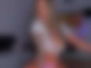 tinakart3r's Live Sex Cam Show
