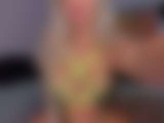 tinakart3r's Live Sex Cam Show