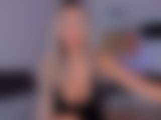 tinakart3r's Live Sex Cam Show