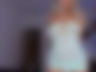 tinakart3r's Live Sex Cam Show