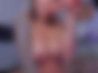 tinakart3r's Live Sex Cam Show