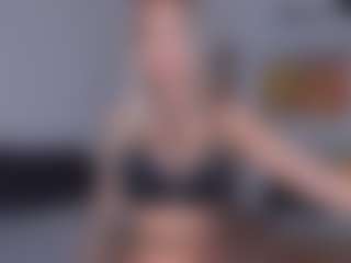tinakart3r's Live Sex Cam Show