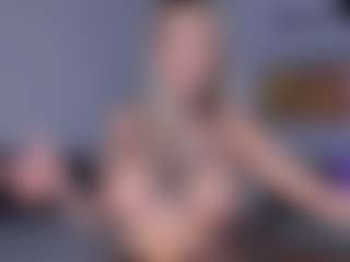 tinakart3r's Live Sex Cam Show