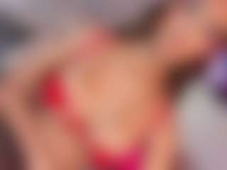 Live cam show with HottSalomee - Big Cock on Camsoda