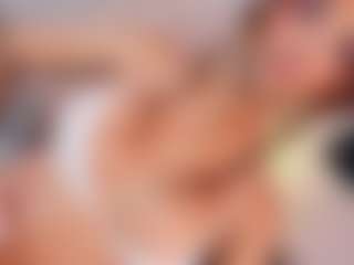 Live cam show with HottSalomee - White on Camsoda | colombia