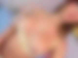 Live cam show with HottSalomee - Dirty Talk on AdultVida.com