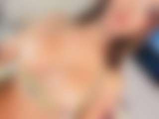Live cam show with HottSalomee - Orgasm on friskycurves.com
