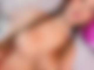 Cam Show en direct de HottSalomee