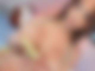 Live cam show with HottSalomee - Black Hair on Dare Cams