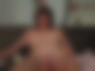 Live cam show with MatildaSexy - Brown Hair on iamadamtest123.com