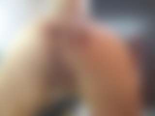 Live cam show with nei-girl - Strip Mature on SmokeAndPoke