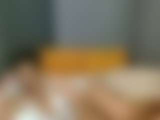Live cam show with Hotlilya - Ebony on Camsoda