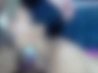 Live cam show with manuelandlaura - Blowjob on sexytreat.net