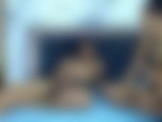 Live cam show with manuelandlaura - Average on AdultVida.com