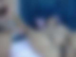 Show de cam en vivo con manuelandlaura - White en Camsoda | colombia