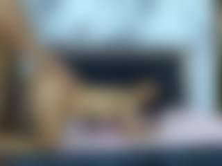 Live cam show with manuelandlaura - Tease on TottyGirls