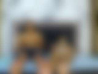 Live cam show with manuelandlaura - Black Hair on livesexfox.com
